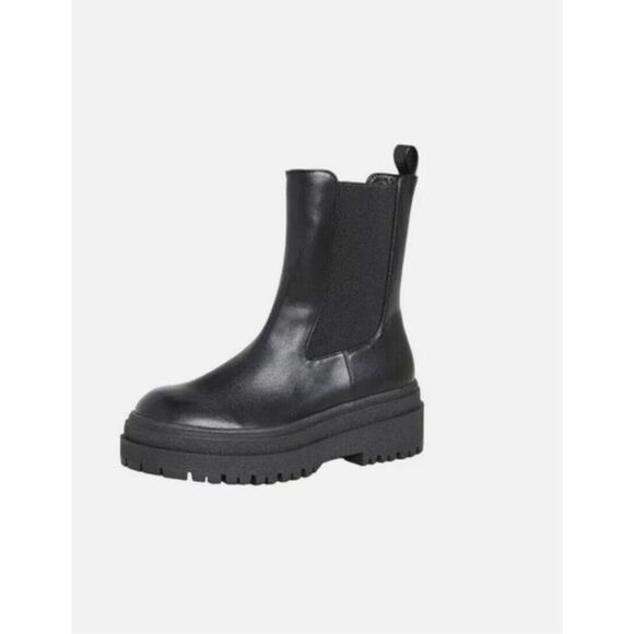 NWOT Good American Chelsea Platform Lug Sole Leather Boots Women’s Size 6.5 - Picture 1 of 11